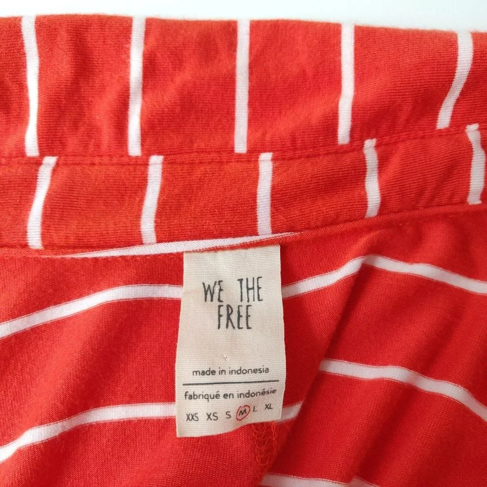 We The Free People Oversize Pullover Top Sz Medium Red Striped Slouchy Soft Cozy - Picture 8 of 11